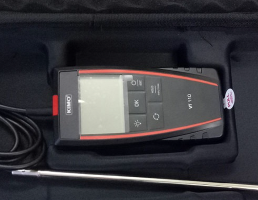 KIMO  VT 110 / VT 115 Hotwire thermo-anemometer measuring airflow, air velocity and temperature with its hot wire probe.