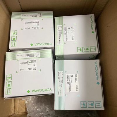 UT35A-001-10-00 Original Temperature Digital Controller for Industrial Applications