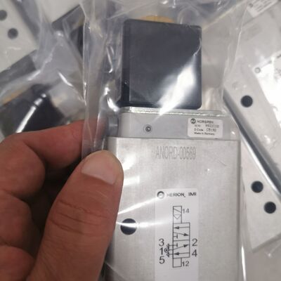 Norgren VM104611AB213B Valve slice, 5/3 APB Solenoid/solenoid