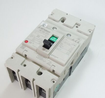 Bộ ngắt mạch vỏ đúc tương thích Mitsubishi NF125-SVU 3P 20A UL 489 - Dòng NF