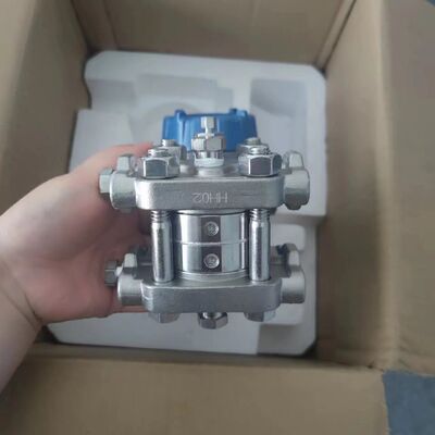 STD700 Differential Pressure Transmitter with ±0.1% Of F.S Accuracy IP67 Protection and 25.0MPa Maximum Working Pressure