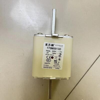 Eaton Bussmann 170M5813D series high speed square body fuse, 700V (UL), 690V (IEC), 700A, 200  kAIC, Combination fuse status indicator